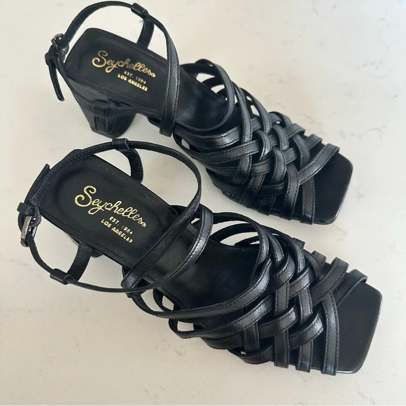 Seychelles Charter Sandal in Black Size: 7 - Picture 2 of 4